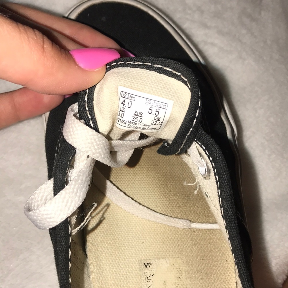 vans - Picture 3 of 3